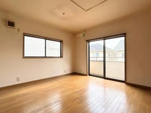 【埼玉県/所沢市上新井】所沢市上新井3丁目 中古戸建 洋室：【2階南東側_洋室】二面採光