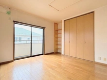 【埼玉県/所沢市上新井】所沢市上新井3丁目 中古戸建 洋室：【2階南東側_洋室】クローゼット付き