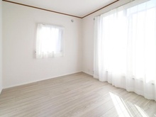 【埼玉県/所沢市大字北秋津】所沢市北秋津　中古戸建 洋室