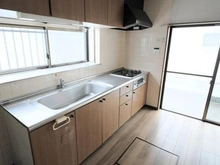 【東京都/町田市小川】町田市小川1丁目 中古一戸建て ＤＫ　６．５帖（シンク・コンロ）