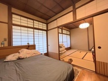 【神奈川県/鎌倉市鎌倉山】鎌倉市鎌倉山1丁目 中古一戸建て １階－洋室６帖と和室８帖