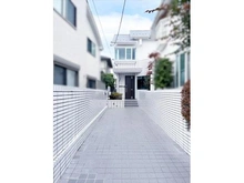 【東京都/三鷹市井の頭】三鷹市井の頭3丁目 中古一戸建て 外観（２０２５年１１月撮影）