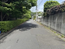 【神奈川県/川崎市麻生区上麻生】川崎市麻生区上麻生2丁目 中古一戸建て 前面道路