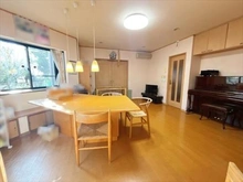 【東京都/世田谷区桜上水】世田谷区桜上水5丁目 中古一戸建て １Ｆ－ＬＤＫ約１８帖②