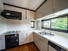 【東京都/世田谷区赤堤】世田谷区赤堤3丁目 中古一戸建て システムキッチン　１