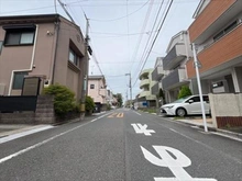 【東京都/国立市富士見台】国立市富士見台3丁目 中古一戸建て 前面道路（２０２６年７月撮影）