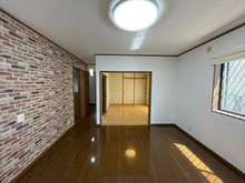 【大阪府/高槻市天王町】高槻市天王町 中古一戸建て ＬＤＫ約２１．３帖