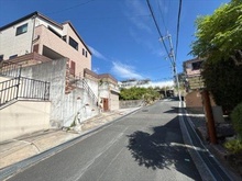 【大阪府/茨木市北春日丘】茨木市北春日丘4丁目 中古一戸建て 前面道路
