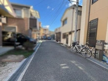 【大阪府/豊中市山ノ上町】豊中市山ノ上町 中古一戸建て 前面道路（西から東）