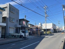 【埼玉県/さいたま市見沼区大和田町】さいたま市見沼区大和田町1丁目 中古一戸建て 前面道路含む現地外観２０２５年１１月撮影