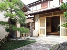 【京都府/京都市左京区下鴨膳部町】京都市左京区下鴨膳部町 中古一戸建て 玄関