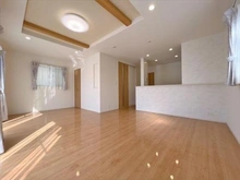 【東京都/東村山市諏訪町】東村山市諏訪町1丁目 中古一戸建て ＬＤＫ約１７．７帖（２）