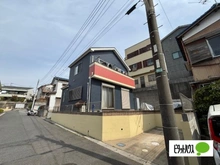 【千葉県/松戸市下矢切】松戸市下矢切 中古一戸建て 外観：窓も多く風通し良好