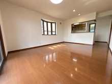 【千葉県/流山市宮園】流山市宮園3丁目 中古一戸建て 居室・リビング