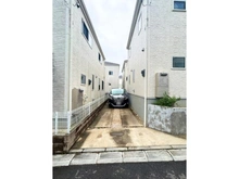 【千葉県/柏市東中新宿】柏市東中新宿3丁目 中古一戸建て 駐車場