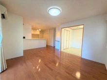 【神奈川県/海老名市国分北】海老名市国分北1丁目　中古戸建 リビング