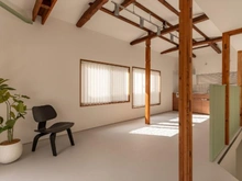 【東京都/中野区南台】中野区南台2丁目 中古一戸建て 明るい陽射しが差し込むリビング