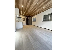 【大阪府/大阪市都島区御幸町】大阪市都島区御幸町一丁目　中古戸建 LDK約１４帖/広々とした空間で一家団欒にいかがでしょうか。