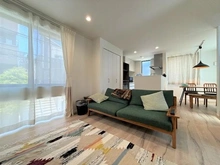 【神奈川県/横浜市戸塚区上倉田町】横浜市戸塚区上倉田町中古戸建 約17帖の開放的なLDK