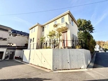 【愛知県/名古屋市名東区石が根町】名古屋市名東区石が根町　中古戸建 庭