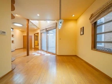 【兵庫県/神戸市中央区中山手通】中央区中山手通7丁目 リビング