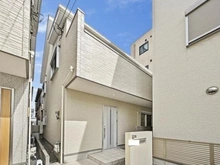 【兵庫県/尼崎市水堂町】尼崎市水堂町三丁目中古戸建 外観：二階建ての戸建てです