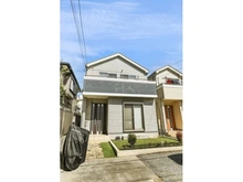 【千葉県/習志野市袖ケ浦】習志野市袖ケ浦5丁目中古戸建 外観：２０１５年築の木造住宅