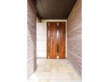 【東京都/三鷹市井の頭】東京都三鷹市井の頭4丁目 一戸建て 玄関前