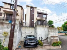 【神奈川県/横浜市青葉区あざみ野】神奈川県横浜市青葉区あざみ野1丁目 一戸建て 外観：2018年12月築。三菱地所レジデンス分譲・三菱地所ホーム施工「ザ・パークハウスステージ」シリーズ。