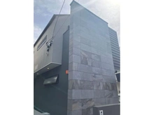 【東京都/世田谷区弦巻】東京都世田谷区弦巻2丁目 一戸建て 外観：前面タイル張りのデザイン性の高い外観