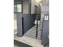 【東京都/世田谷区弦巻】東京都世田谷区弦巻2丁目 一戸建て 門扉