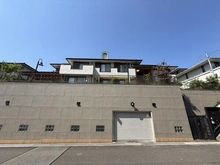 【大阪府/箕面市石丸】大阪府箕面市石丸3丁目 一戸建て 外観：現地外観正面写真