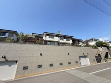【大阪府/箕面市石丸】大阪府箕面市石丸3丁目 一戸建て 現地外観正面写真