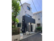 【東京都/品川区小山台】東京都品川区小山台1丁目 一戸建て 外観：2017年11月築の賃貸併用注文住宅です。