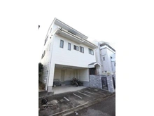 【愛知県/名古屋市千種区丸山町】愛知県名古屋市千種区丸山町3丁目 一戸建て 2011年6月屋根・外壁塗装、2015年3月水回り設備交換や壁・床張替などのリフォーム履歴有り。