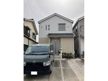 【愛知県/名古屋市西区平中町】愛知県名古屋市西区平中町 一戸建て 洋室4部屋と和室1部屋があり、子育て世帯にも嬉しい間取りです。太陽光発電システムが搭載されています。