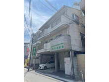 【兵庫県/尼崎市立花町】兵庫県尼崎市立花町1丁目 一戸建て LDKは2階にあるため、外からの視線が気になりにくく、ご家族でリラックスして過ごすことができます。