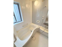 【埼玉県/さいたま市緑区大字大門】さいたま市緑区大字大門 中古一戸建て ゆったりした曲線デザインで、半身浴も出来、日々の疲れを癒すことができます。