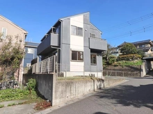 【千葉県/我孫子市湖北台】我孫子市湖北台10丁目 中古一戸建て 外観：土地面積173.65㎡（52.52坪）建物面積110.13㎡　4LDK＋カースペース2台分