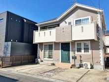 【千葉県/流山市市野谷】流山市市野谷 中古一戸建て 外観：カースペースは2台分