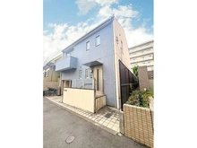 【東京都/豊島区上池袋】豊島区上池袋1丁目 中古一戸建て 外観：2002年7月築、鉄筋コンクリート造2階建、2LDK