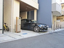 【東京都/板橋区中丸町】板橋区中丸町 中古一戸建て 3ナンバー車も駐車可能（サイズ制限あり）