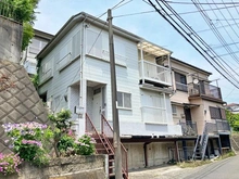【神奈川県/横浜市港南区上永谷】横浜市港南区上永谷1丁目 中古一戸建て 外観：ブルーライン「上永谷」駅徒歩１０分の４LDK一戸建てです