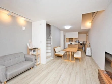 【東京都/杉並区高円寺南】杉並区高円寺南5丁目 中古一戸建て キッチン、リビング、ダイニングが一続きで繋がる間取りは、家族を近くに感じられる空間。