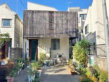 【東京都/中野区鷺宮】中野区鷺宮1丁目 中古一戸建て 公園・スーパー徒歩5分圏内にございます。生活利便性の高い立地。