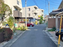 【東京都/中野区鷺宮】中野区鷺宮1丁目 中古一戸建て 周辺は住宅街ですので、落ち着いた住環境です。