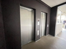 【千葉県/柏市千代田】レーベン柏クリスタルアイルソラテラス エレベーター