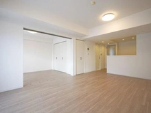 【東京都/稲城市東長沼】稲城ガーデニア弐番館 外観：LDK・南西側洋室約6.0帖