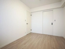 【東京都/稲城市東長沼】稲城ガーデニア弐番館 北東側洋室約6.0帖