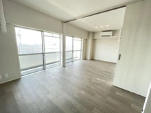 【東京都/目黒区目黒本町】マンシヨンニユー目黒 洋室約6.1帖+リビングダイニング